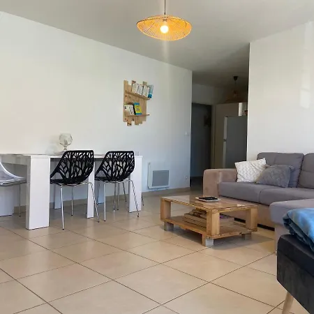 Apartment L'appart' Du Bord De 150m De La Lion-sur-Mer